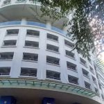Dua sentral by Hollywood Homes
