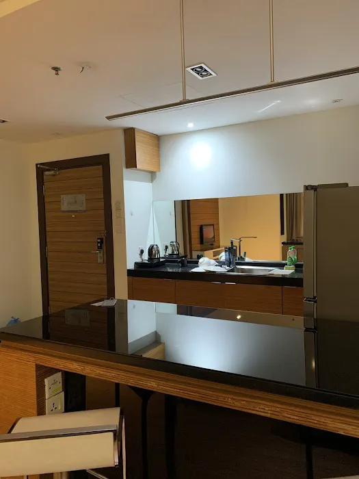 Dua sentral by Hollywood Homes Picture 5