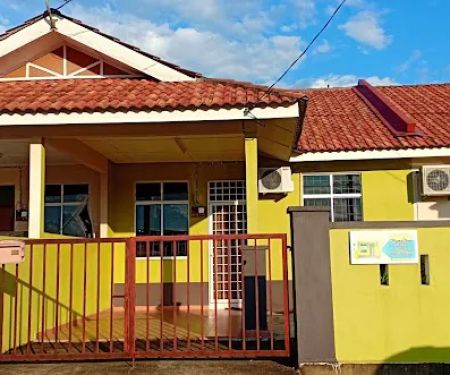Homestay Wakaf Tapai AdaMia Homestay