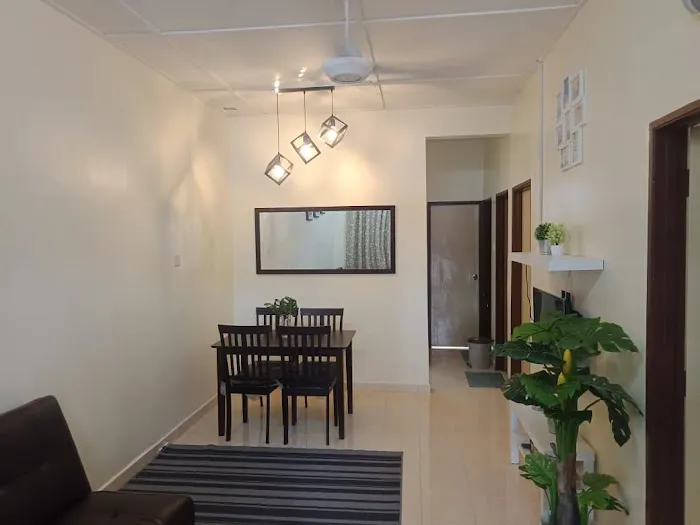 Rezqi Homestay Picture 5
