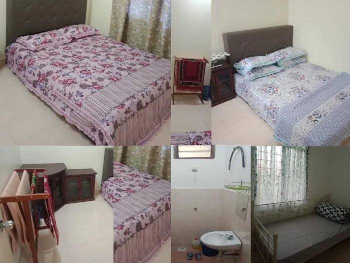 Rezqi Homestay Picture 9