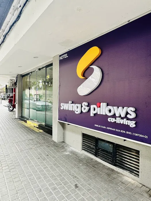 Swing and Pillows @ Jalan Tun Perak, KL (Masjid Jamek) Picture 6