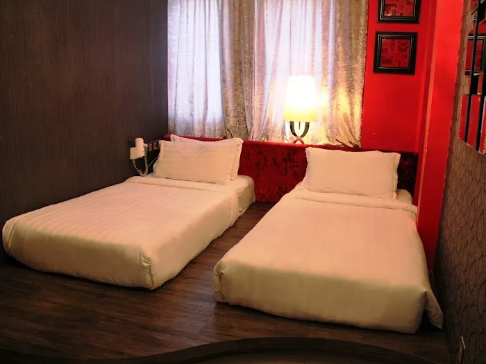 Arenaa Mountbatten Hotel Picture 5