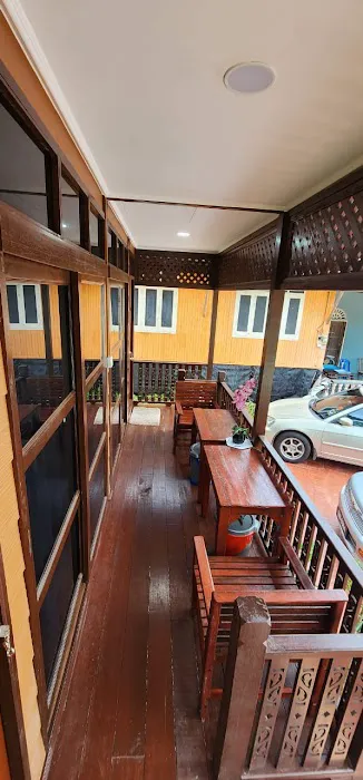 The Thirty Three Seven Roomstay Picture 4