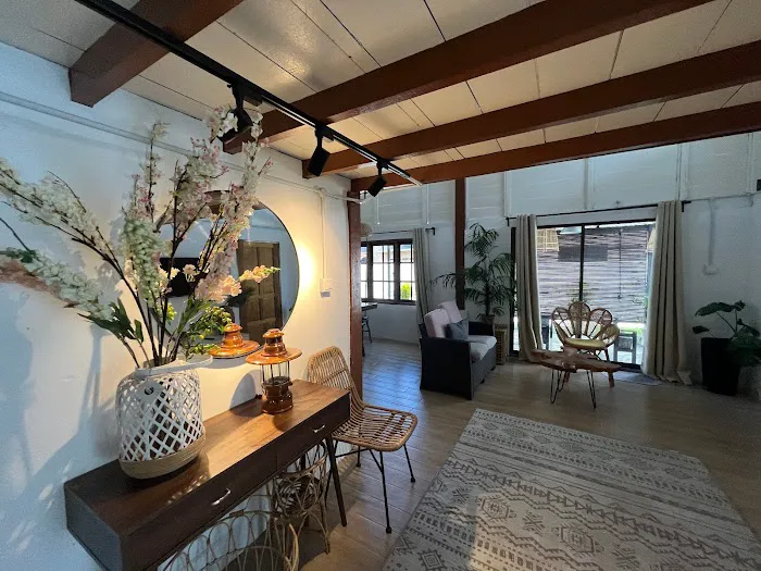 Veranda & Loft with Private Pool Picture 5