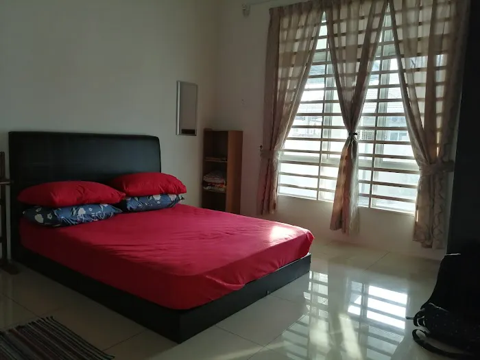 HOMESTAY TAMAN CERIA Picture 2