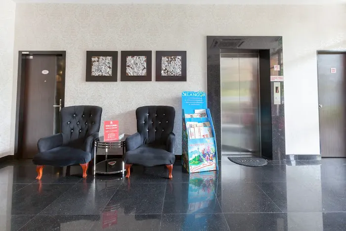 ZEN Rooms Near SALAM Hospital Picture 8