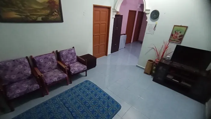 Adilah Homestay Picture 6
