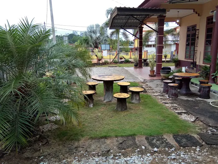 Auni Homestay Picture 5