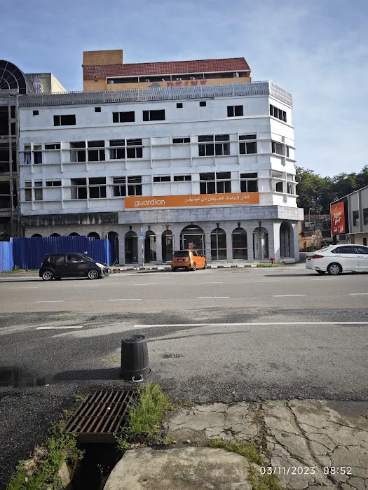 Flora Place Picture 3