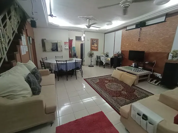 Nur Hannah Homestay Picture 3