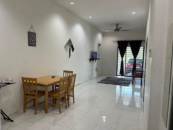 DHIAMMAR HOMESTAY Picture 6