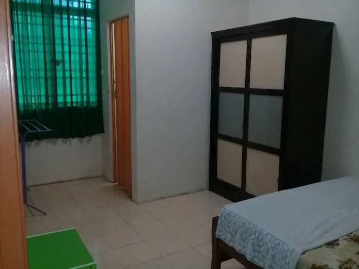 Irza Homestay Picture 4