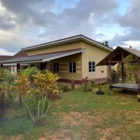 Bahtera homestay ico