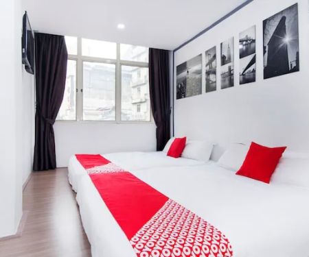 OYO 330 Cchinee Hotel