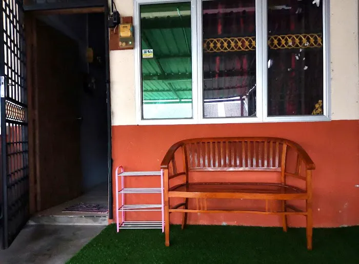 Rimbun Homestay Taman Saujana Picture 3