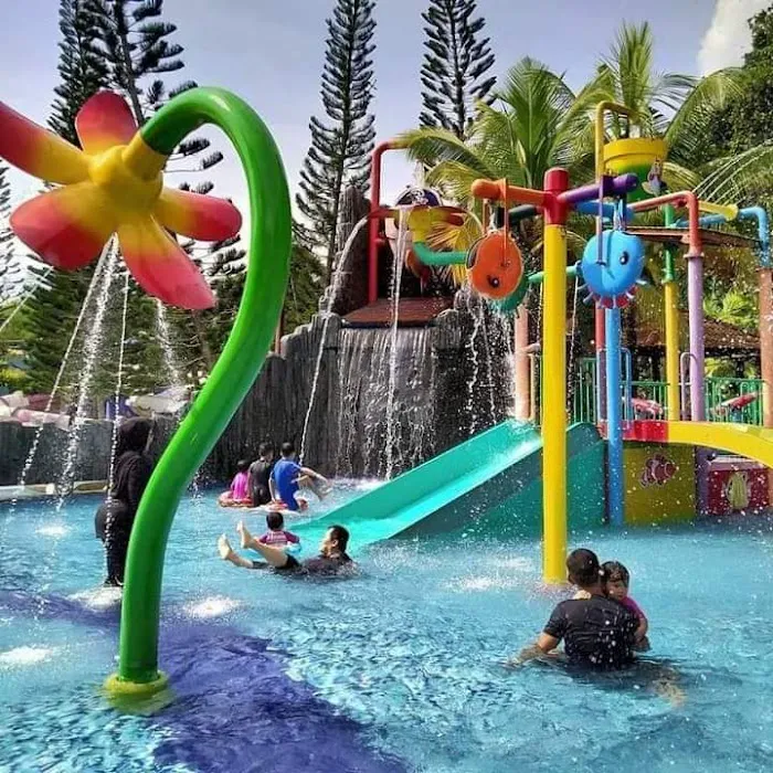 Holiday Guest House Gambang Picture 2
