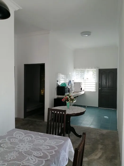 Bayu Sutra Homestay Picture 8