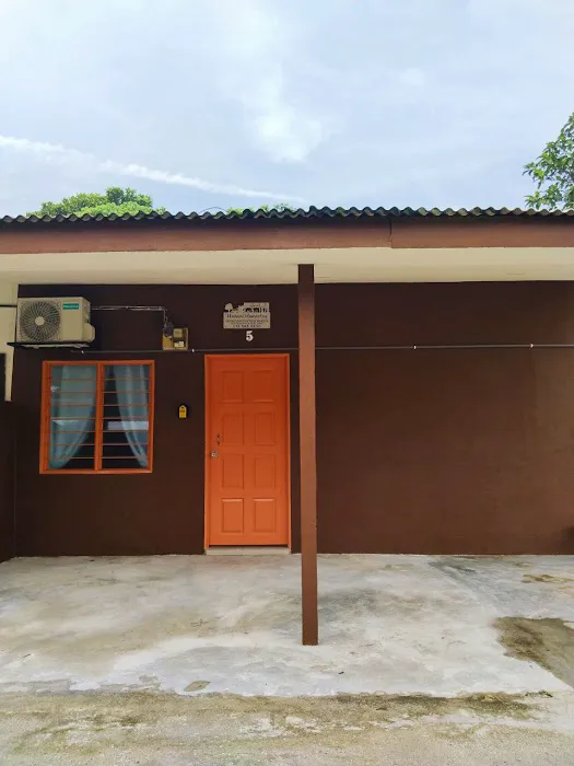Hanani Homestay Picture 5