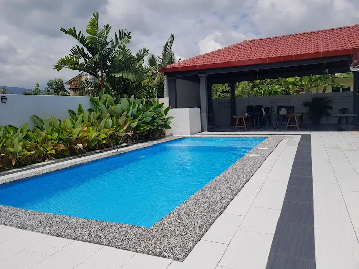 AE Villa Picture 3