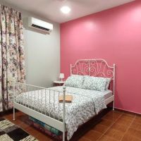 AE Villa ico