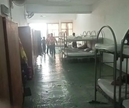 Ark's hostel senawang