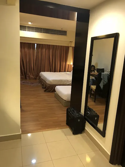 Millennium Suites @ Pyramid Tower Picture 8