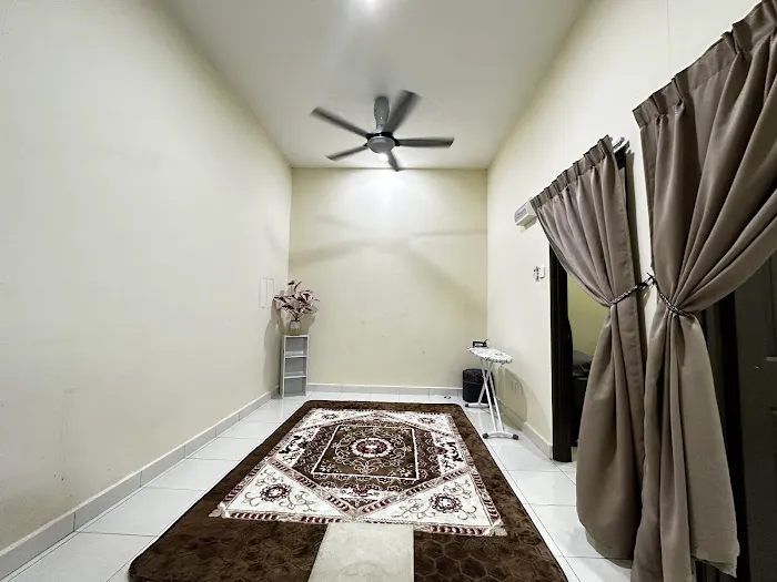 Homestay Ummi Gong Badak 2 Picture 9