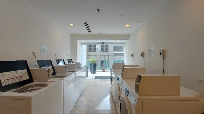 AMHomestay KL @ Cormar Suites Picture 1