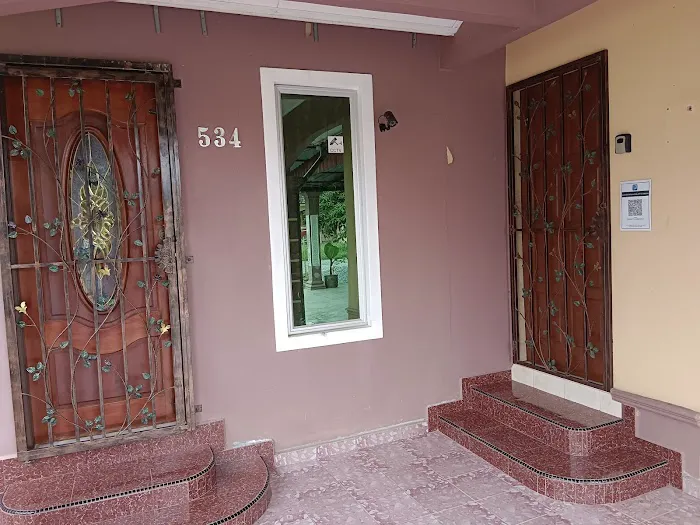 DANISYA HOMESTAY Picture 4