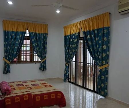 Sri Makmur Homestay Tanah Merah