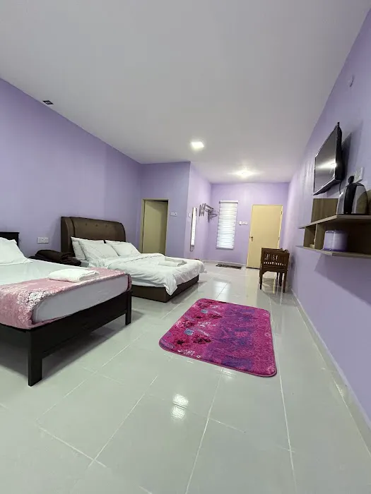 NAZ's RoomStay Picture 3