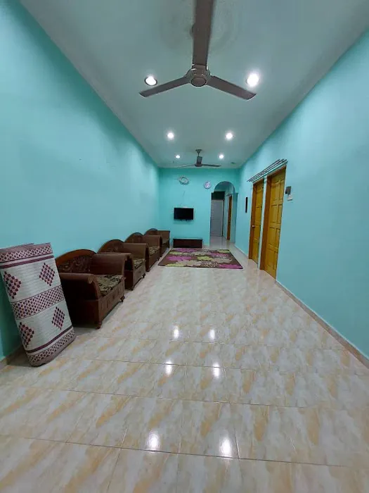 UMMI HOMESTAY Picture 3