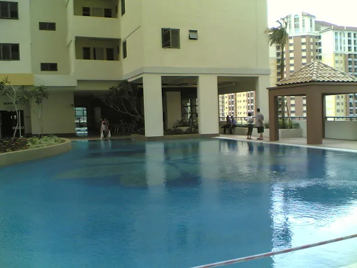 Block C D’Alamanda Condominium Picture 3