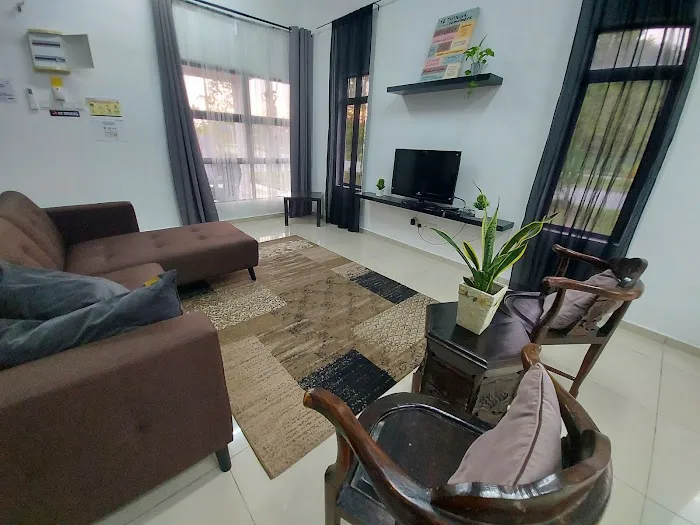 D ZHARIF / ZAFFAR HOMES Picture 5