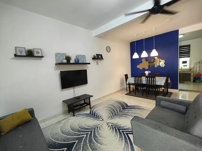 AIMAS HOMESTAY SENAWANG Picture 3