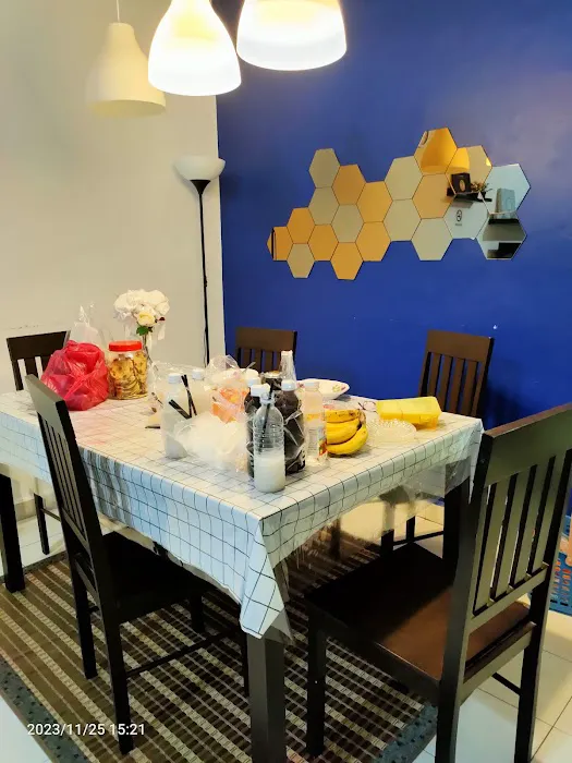 AIMAS HOMESTAY SENAWANG Picture 6