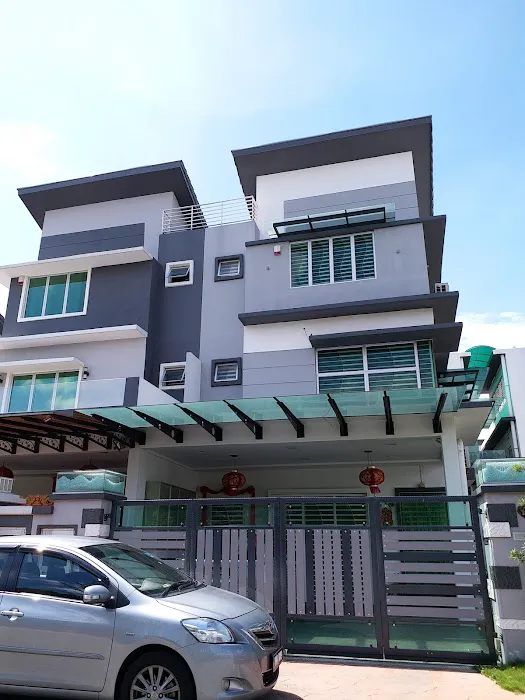 DESA BAYUMAS Picture 3
