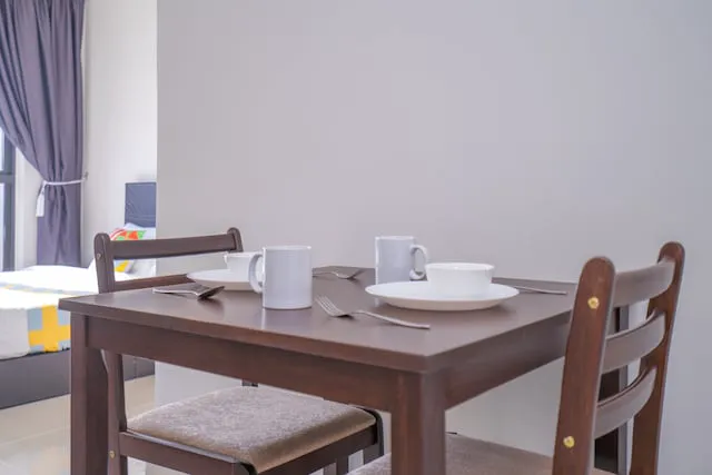 OYO Home 44122 Fancy Studio Third Avenue Picture 6