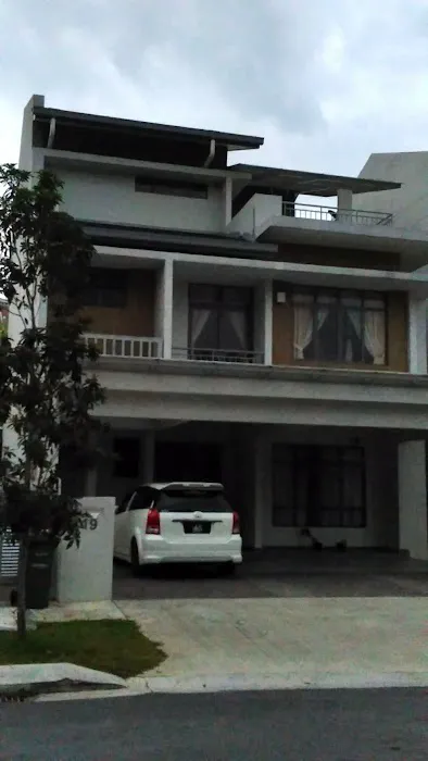 AMJ Holiday Home Picture 10
