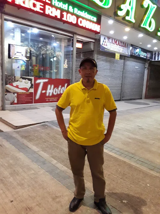T Hotel Jalan TAR Picture 8
