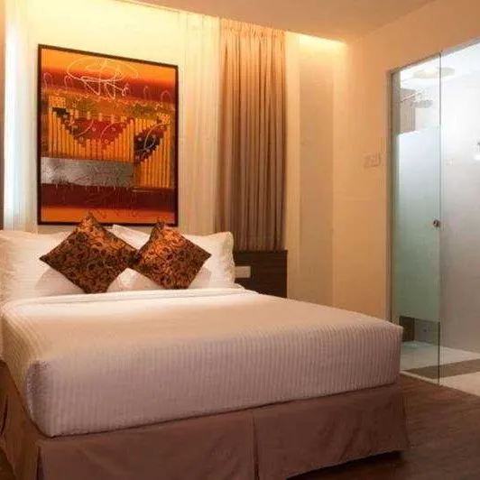 Frenz Hotel Picture 9