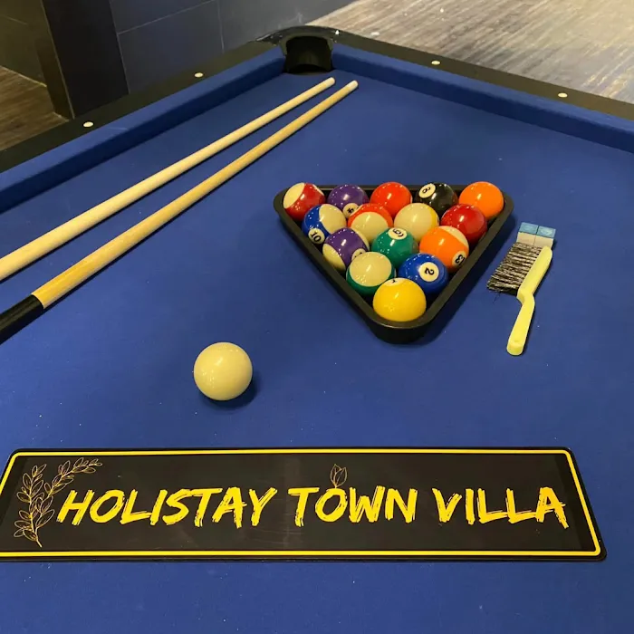 Holistay Town Villa Picture 4