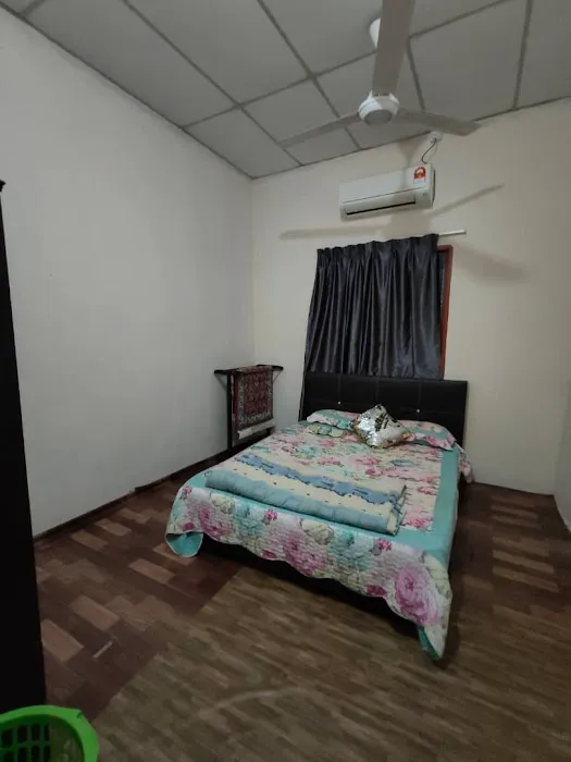 Rumah Mak Ayah Kg Bangau Picture 1