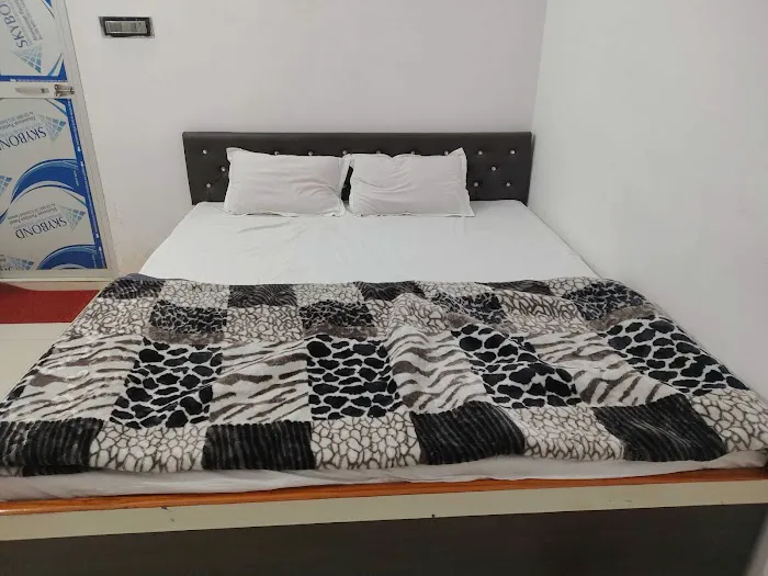 OYO Home 1144 Elegant Duplex I-soho I-city Picture 3