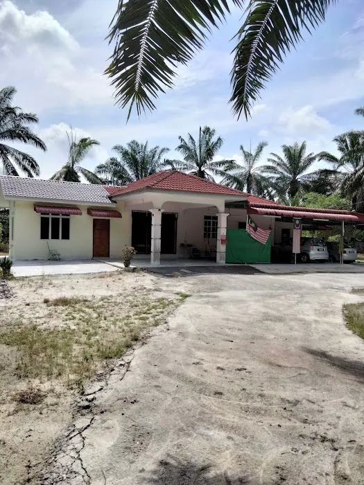 Emynizam's homestay Picture 4
