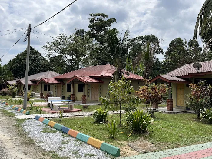 Mengkawan Chalet Picture 3