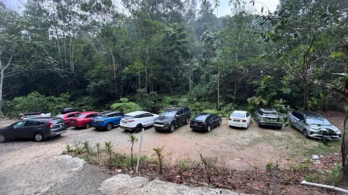 Betong Riverside Campsite Picture 8