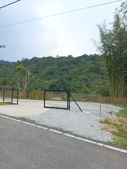 Legasi Zeeman Riverfront Homestay Picture 8