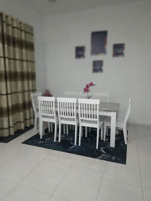 Homestay Cantik KakYut Taman Orked Picture 1